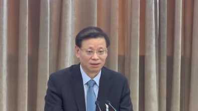 两会曼评丨理旧账、讲诚信，皆是正确政绩观