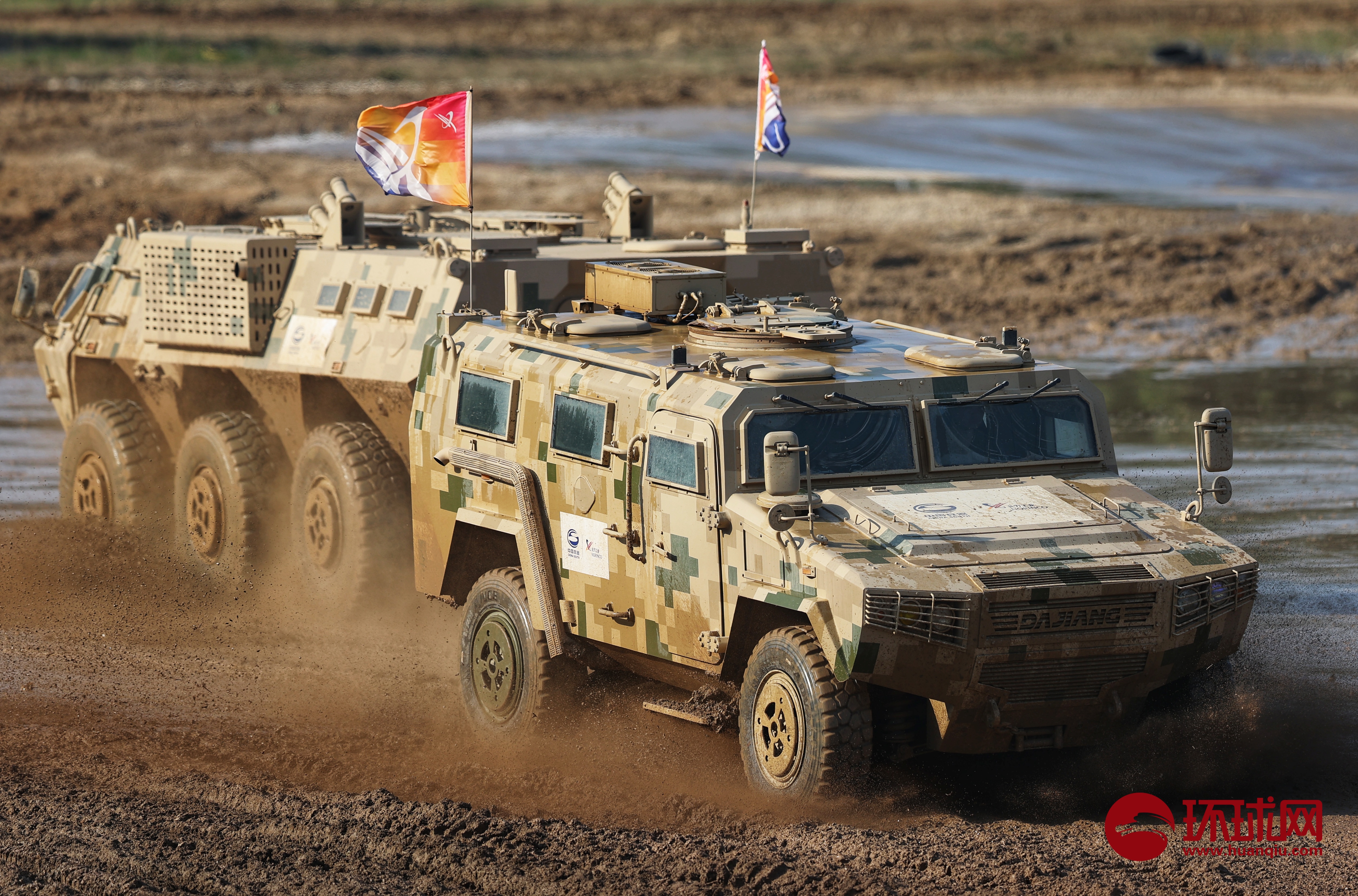 珠海航展:中国陆军"硬核"武器亮相 | 极目新闻