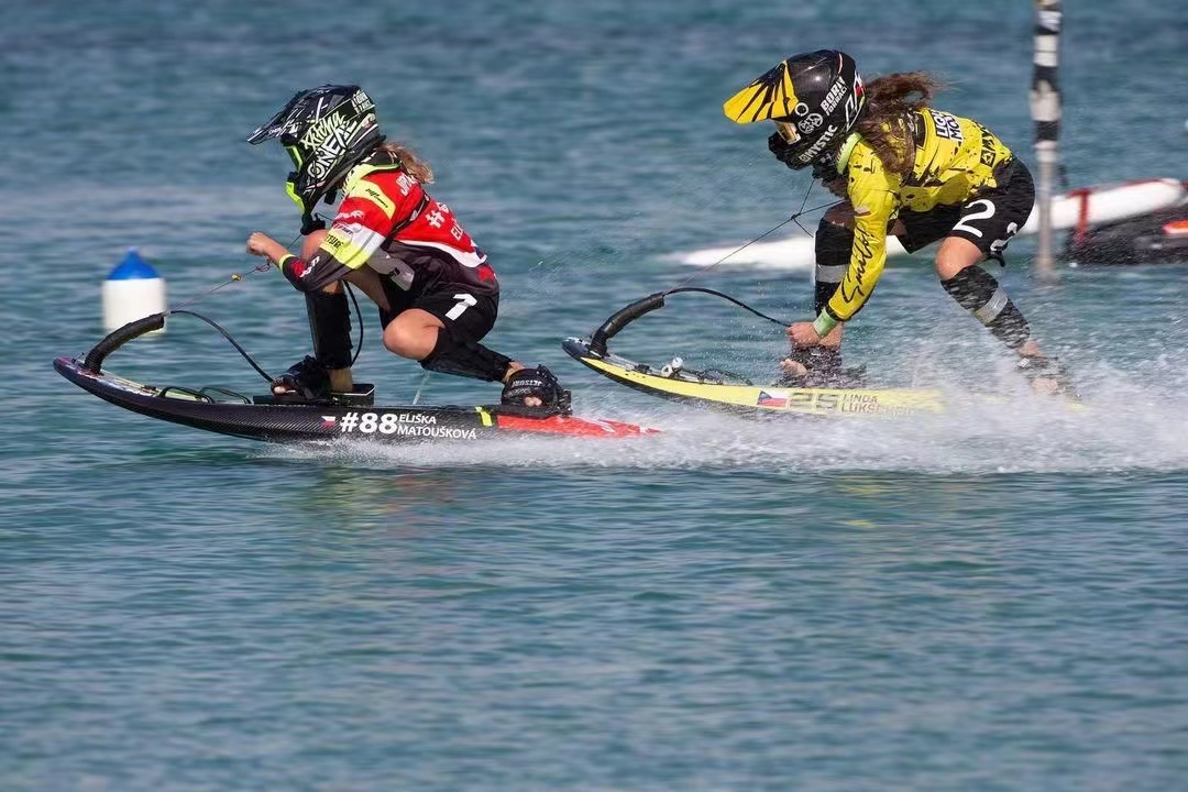 全国动力冲浪板联赛首站将在四川遂宁举行 | 极目新闻