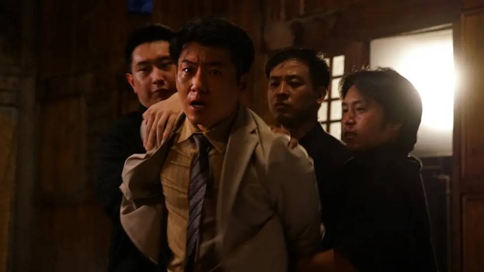 "全重庆派"电影《怒吼》"发声" 再现革命年代电力行业"血与火" | 极目