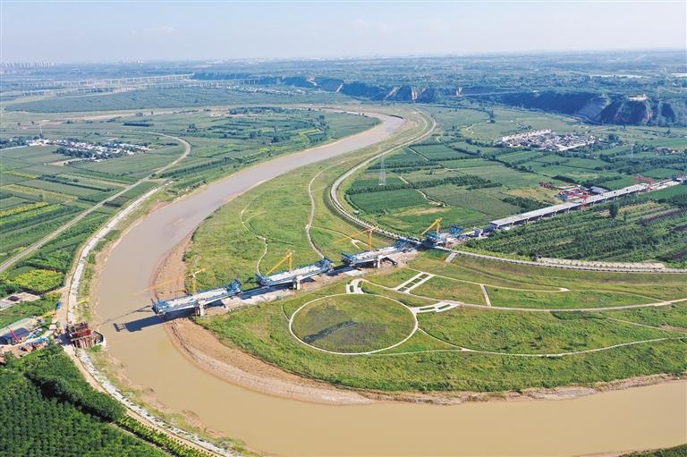 引汉济渭二期工程金秋时节建设忙