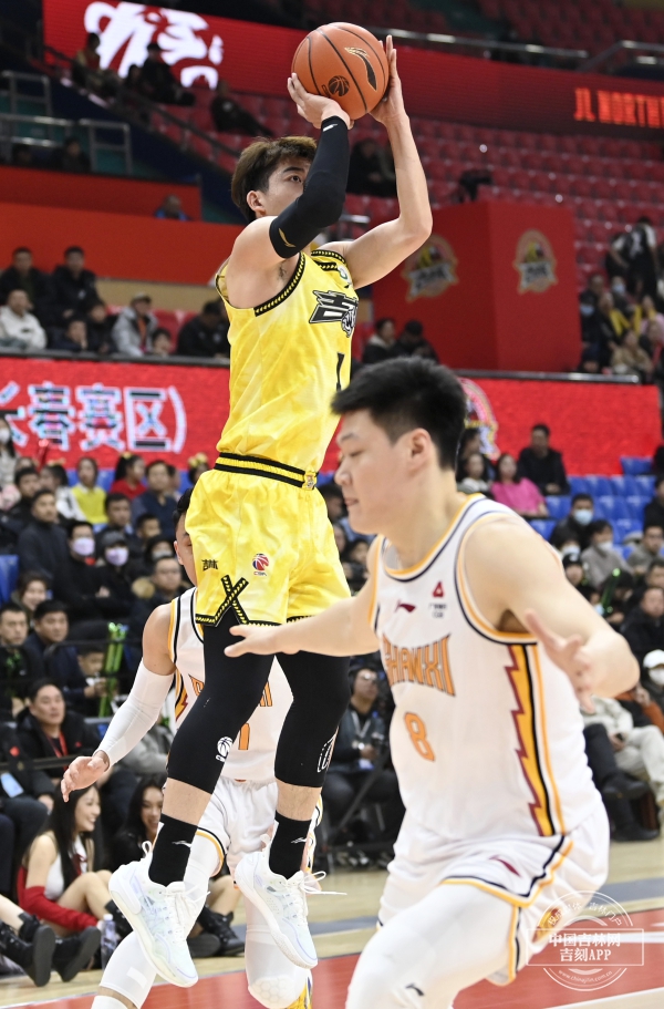 吉林东北虎男篮主场115-119不敌山西男篮 | 极目新闻