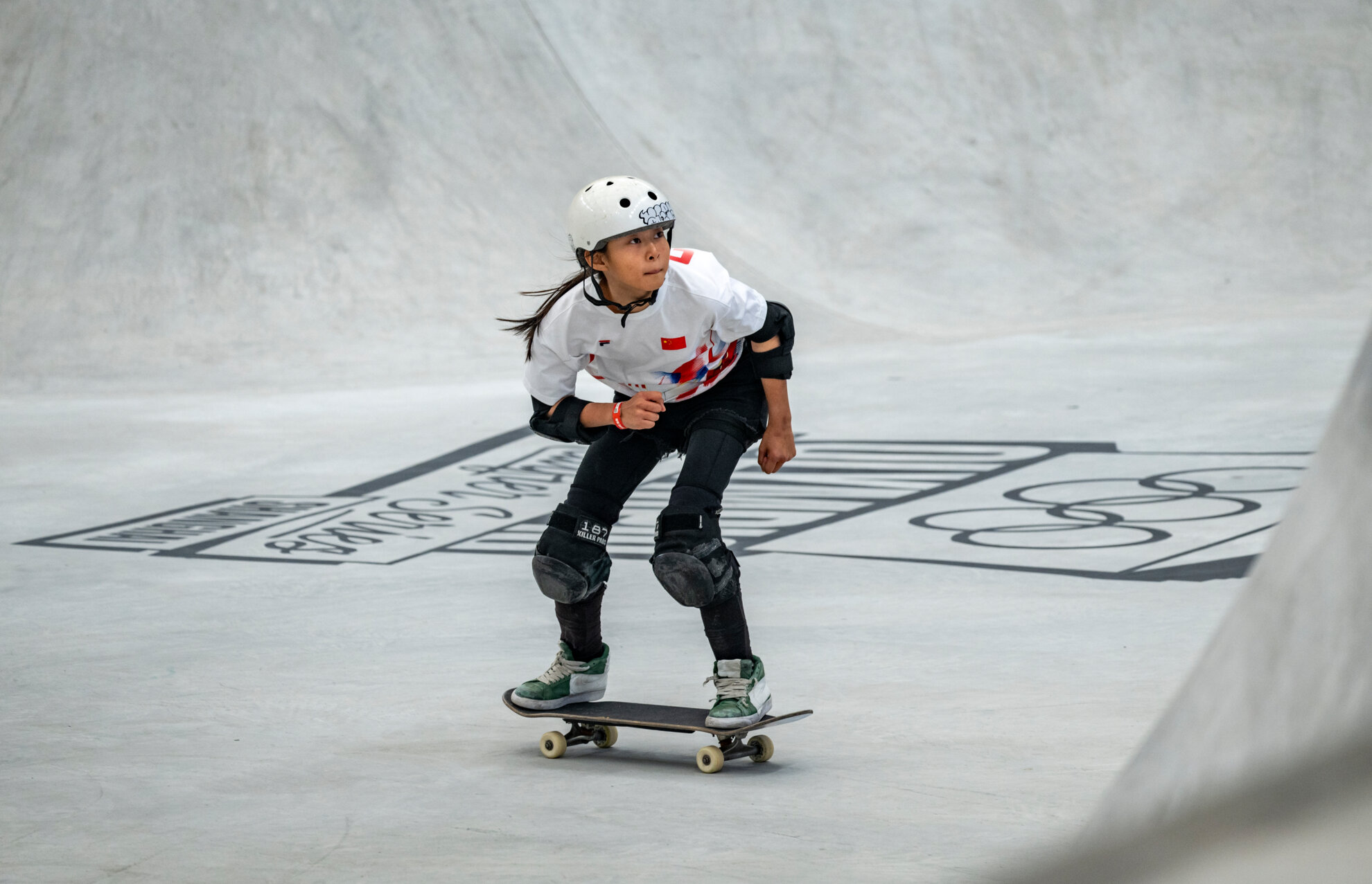 12岁滑板"小孩姐"郑好好:预赛超常发挥,开心到笑掉大牙