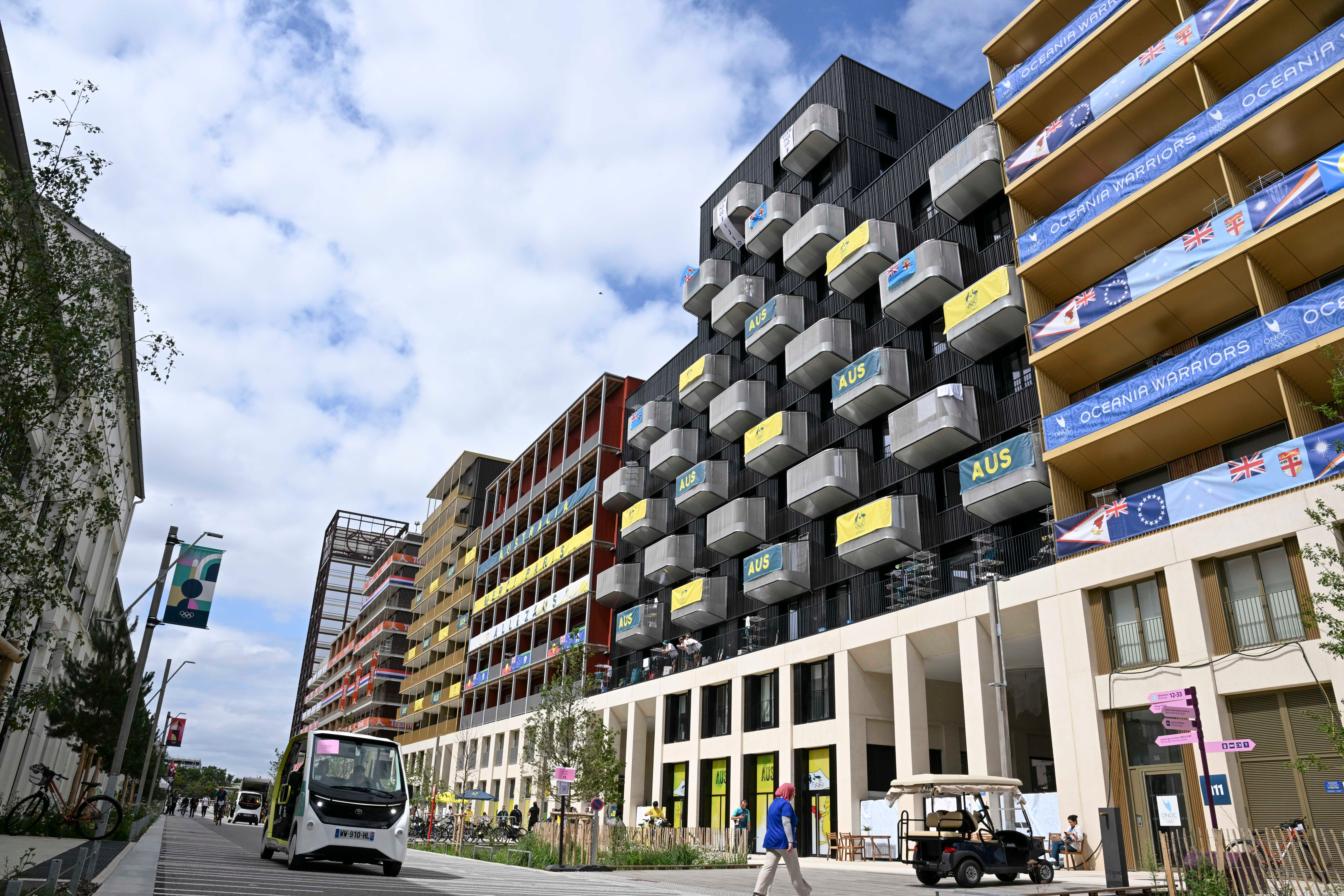 一起走进巴黎奥运村:这里像大院,中国队开幕式旗手还没定