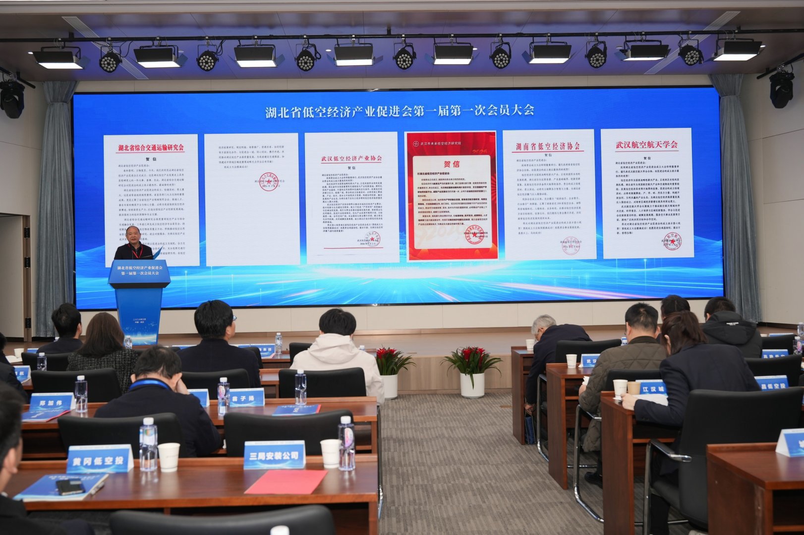 DSC04483-opq4417612501.jpg DSC04483-opq4417612501.jpg