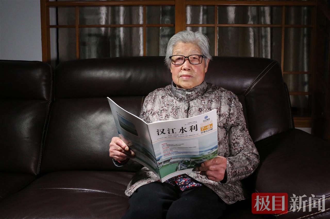 杨小云3.JPG 杨小云3.JPG