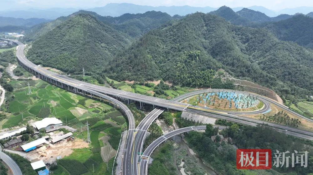 36FA70A0124203A40E47FD834513F0E9.png 36FA70A0124203A40E47FD834513F0E9.png