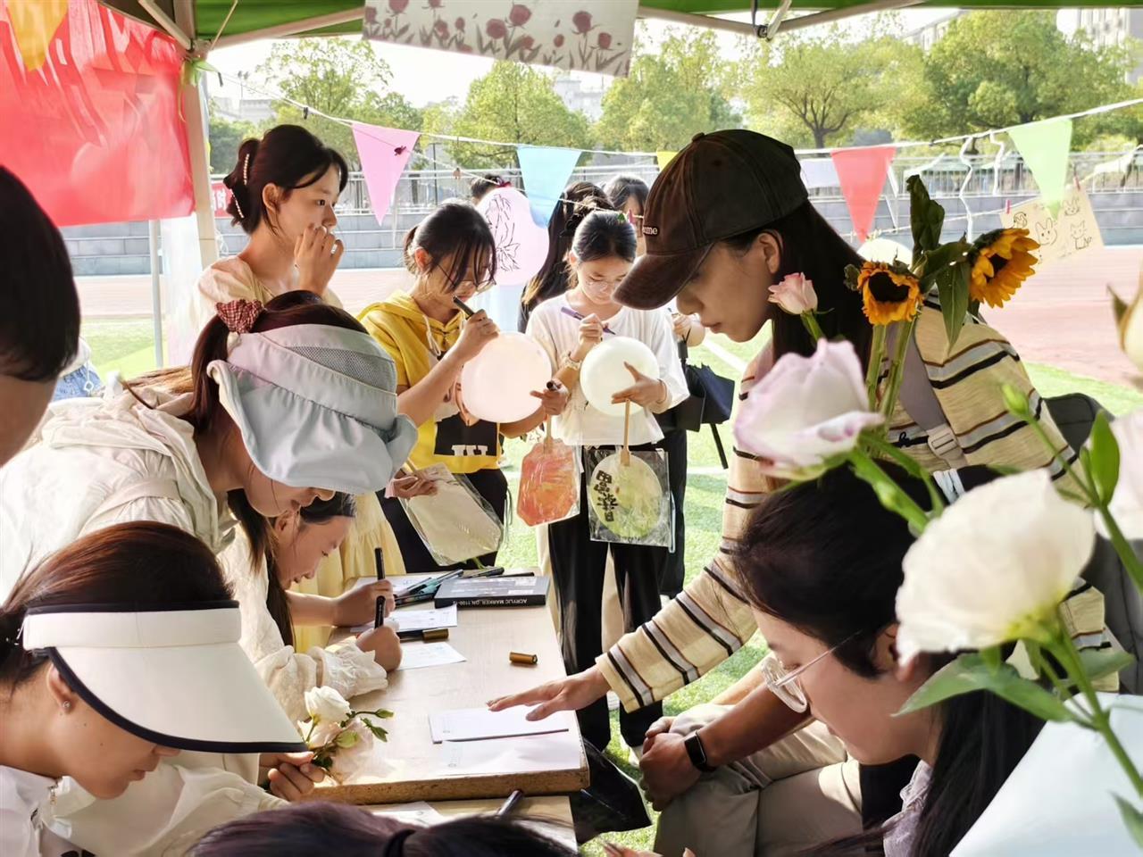 头脑特工队活动现场。陈韶月 摄.jpg 头脑特工队活动现场。陈韶月 摄.jpg