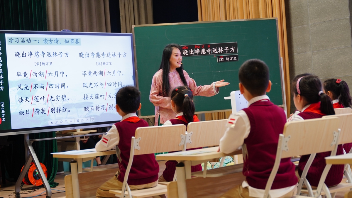 1诵读7.JPG