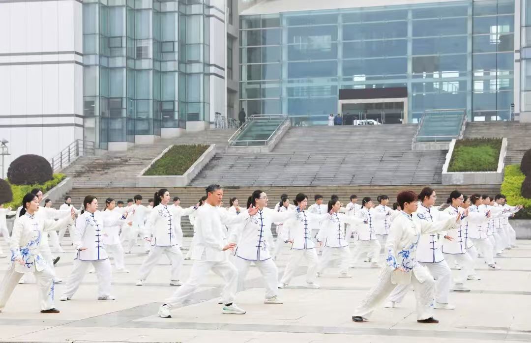 _cgi-bin_mmwebwx-bin_webwxgetmsgimg__&MsgID=6399794597028339632&skey=@crypt_4a01c1bb_953b19381291d4891036465f2e8fa97b&mmweb_appid=wx_webfilehelper.jpg _cgi-bin_mmwebwx-bin_webwxgetmsgimg__&MsgID=6399794597028339632&skey=@crypt_4a01c1bb_953b19381291d4891036465f2e8fa97b&mmweb_appid=wx_webfilehelper.jpg