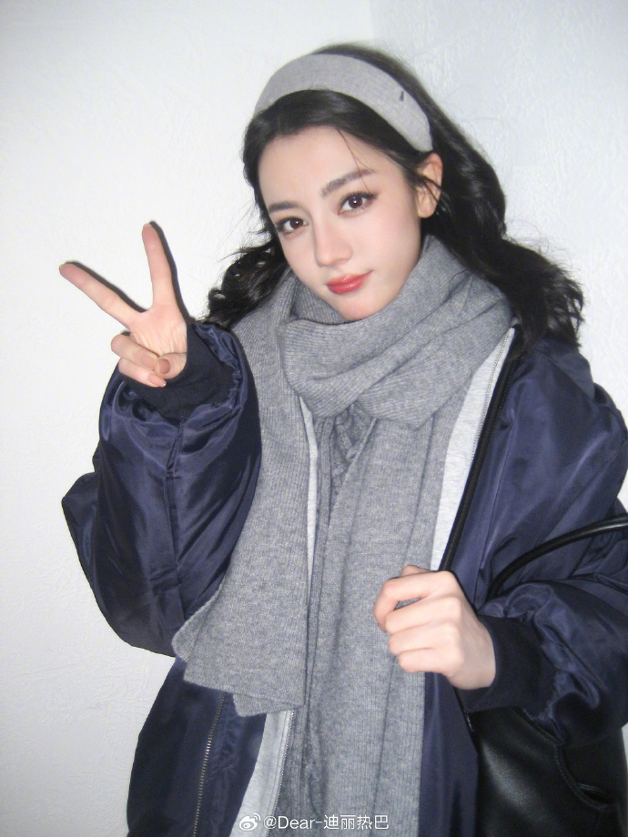 001P0DUIly1icpxsiy0i0j61mo268x6p02.jpg