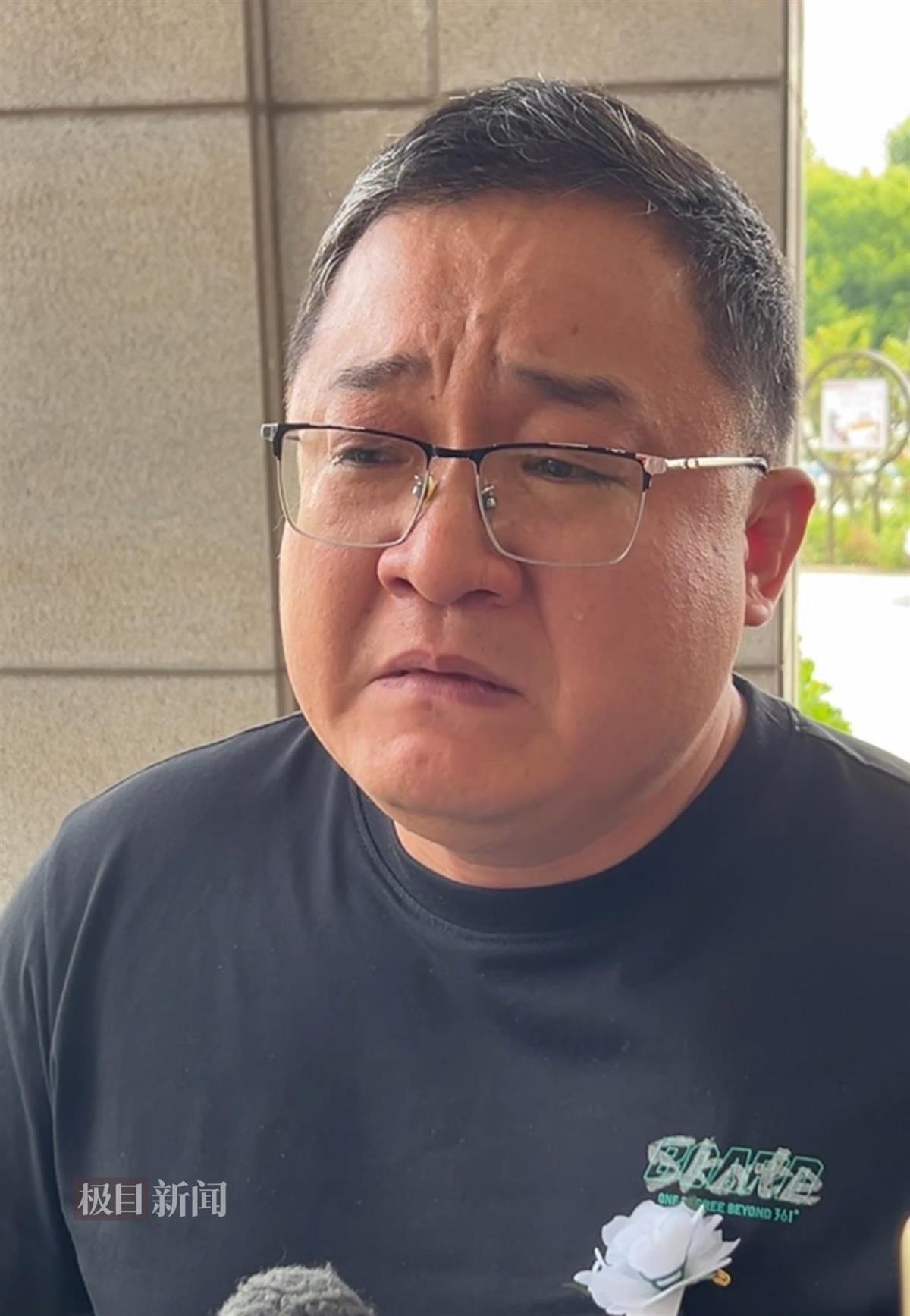 患者家属含泪追忆牺牲医生张军桥：他是一位特别让人放心的医生