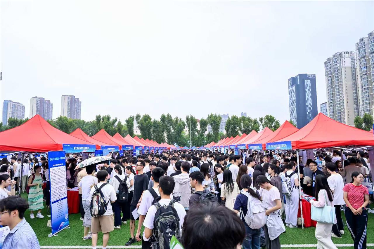 686d7cd6c972ea371227a3ec983bebf8.jpg 686d7cd6c972ea371227a3ec983bebf8.jpg