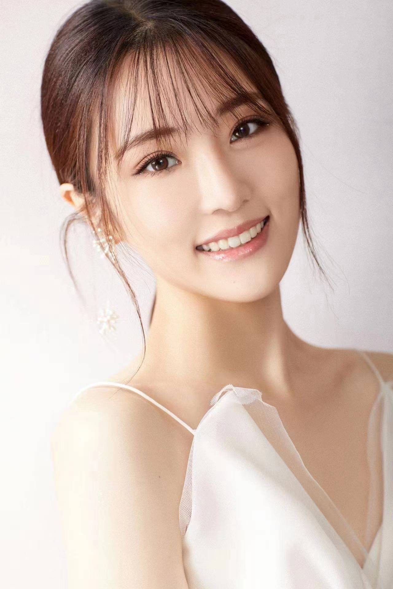 话剧《原野》圆满收官,实力演技震撼人心获业内外高度赞誉 | 极目新闻