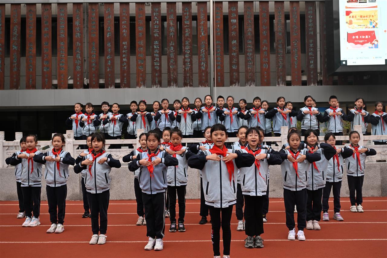 合唱.JPG 合唱.JPG