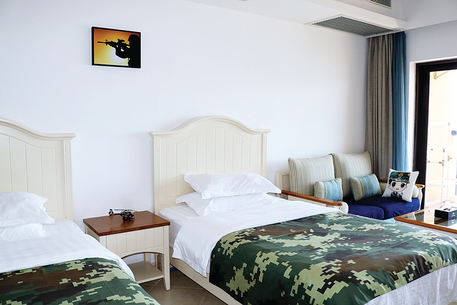 惠东首批7家"军人驿站"挂牌,特色房极富军旅风格 | 极目新闻