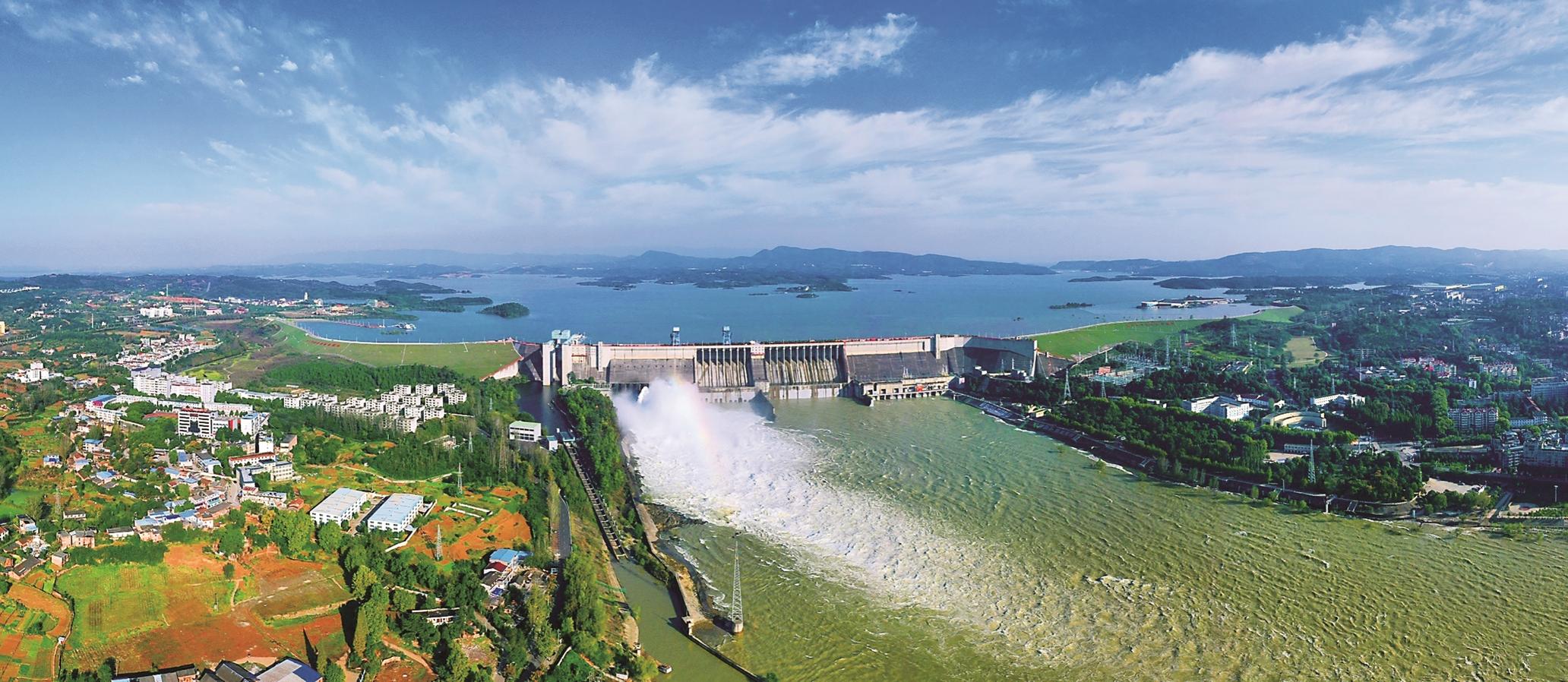 拥江发展,丹江口市冲刺全国百强