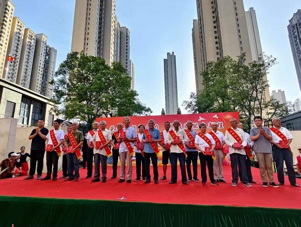 图片2.jpg 图片2.jpg