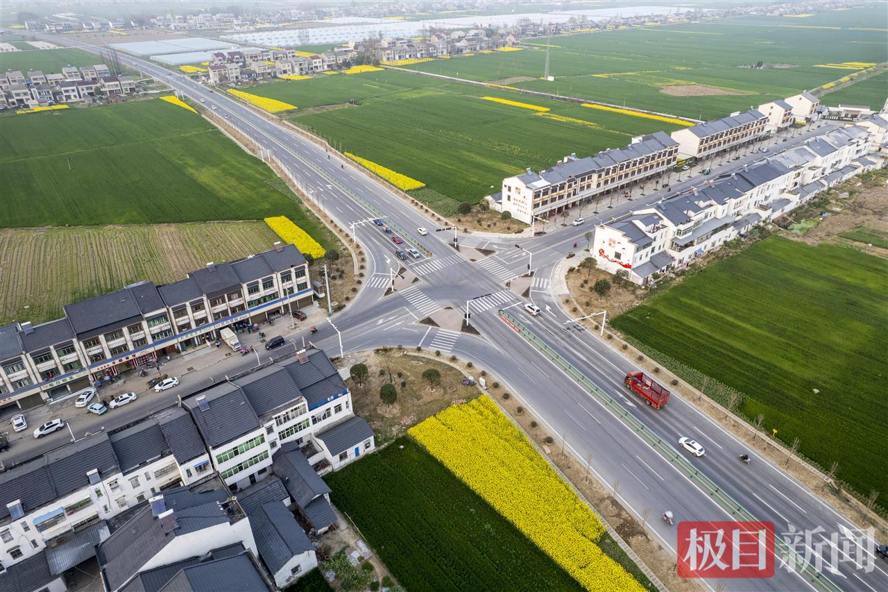 S247竹根滩镇平交路口.jpg