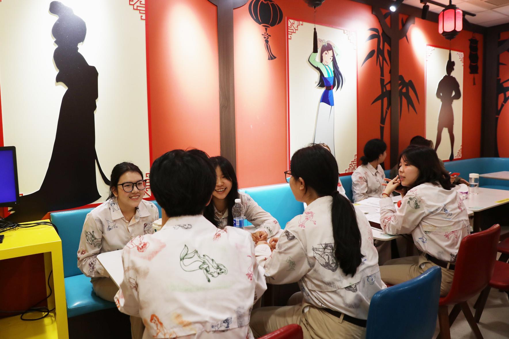 演职5.jpg 演职5.jpg