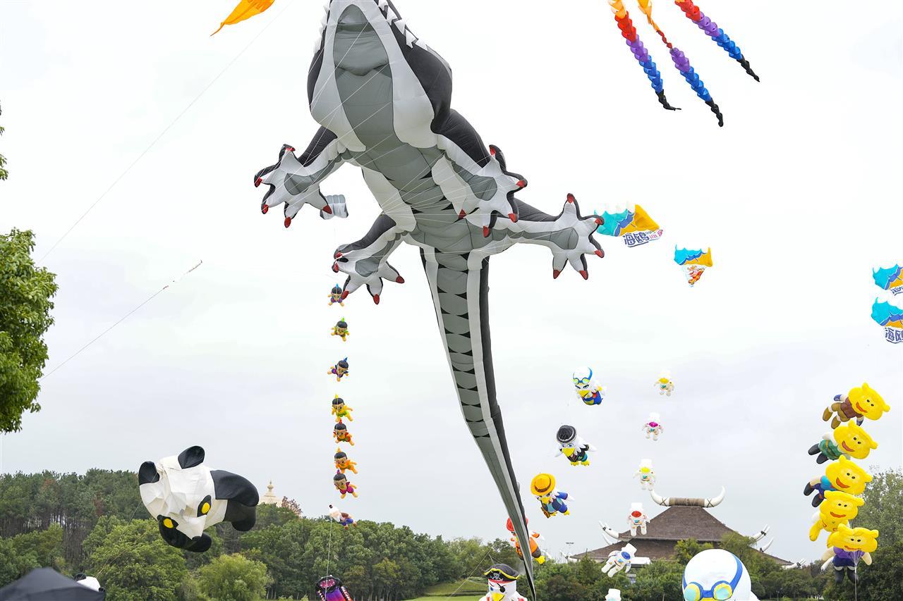 lh25092404.jpg lh25092404.jpg