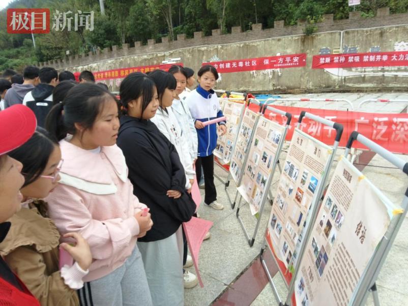 737C2D4D27499F8E88DF16F3765B6EA4.png 737C2D4D27499F8E88DF16F3765B6EA4.png