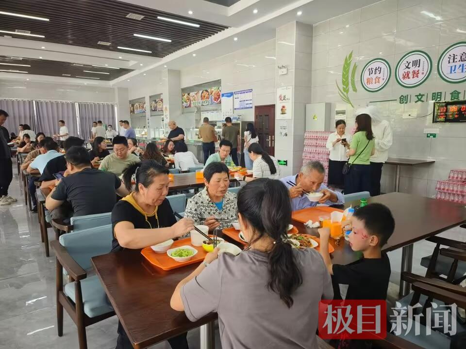 3ADCA3A0B9D8009B7C5CA23BE2DDD43C.jpg 3ADCA3A0B9D8009B7C5CA23BE2DDD43C.jpg