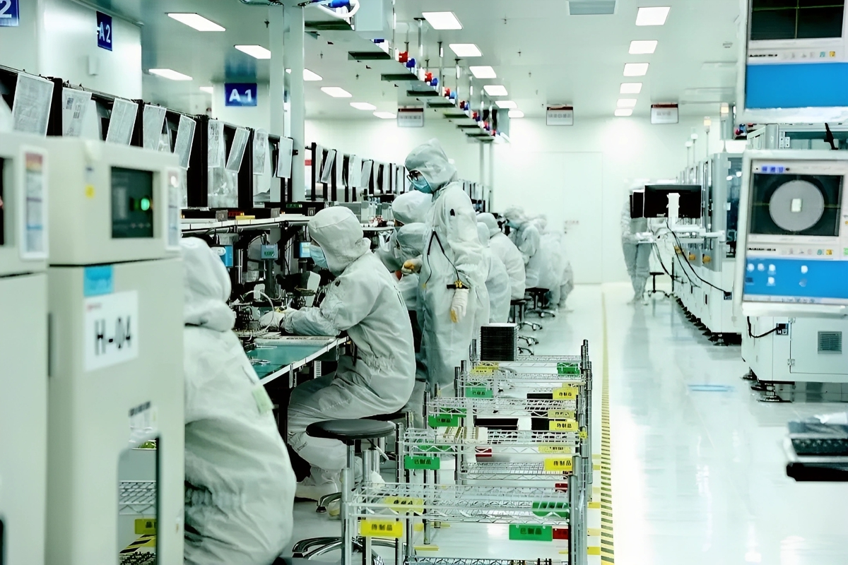 华工科技.jpg 华工科技.jpg