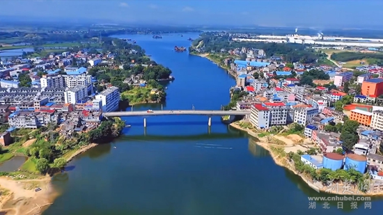 这座小镇门前流水尚能西奋力打造浠水版的大湾区