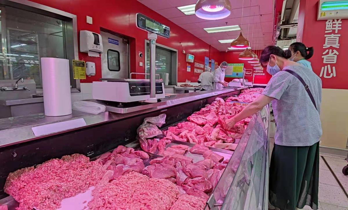 连降20周江城猪肉价格低至10元斤