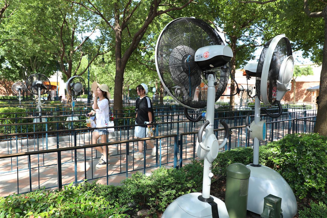 游客6.jpg 游客6.jpg