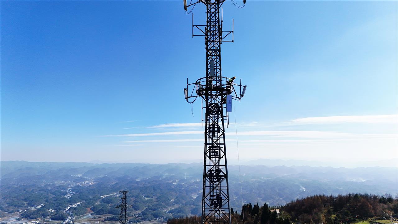 湖北移动筑牢5G-A网络底座，助力构建低空智能“信息网”.jpg