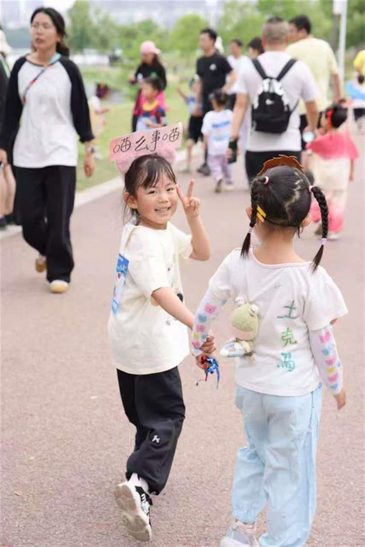 de6a67a24547f33e2c800470915c89e.jpg de6a67a24547f33e2c800470915c89e.jpg