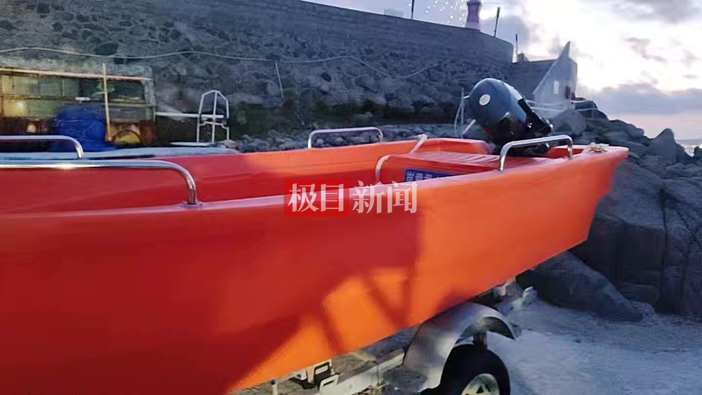 极目调查丨两天两起伤亡事故背后的致命打卡:礁石拍照沦为危险的“游戏”,有摄影师称“浪越猛越好拍” | 极目新闻