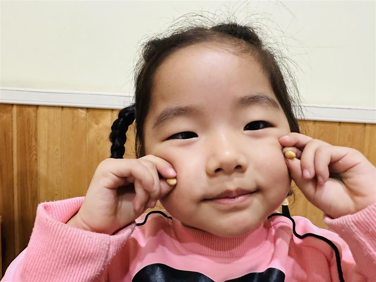 和种子“贴贴(1).png 和种子“贴贴(1).png