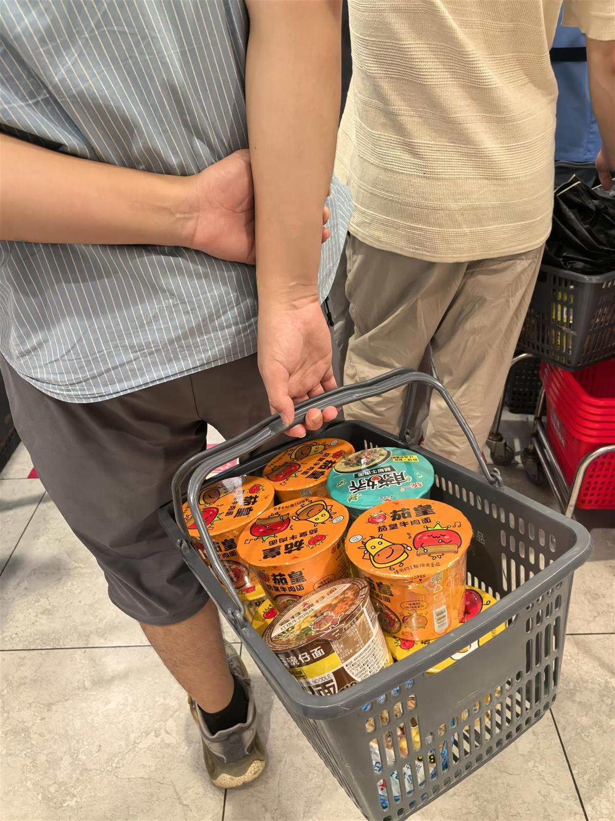 FB4D849D995088FD13058C4E954B0075.jpg FB4D849D995088FD13058C4E954B0075.jpg