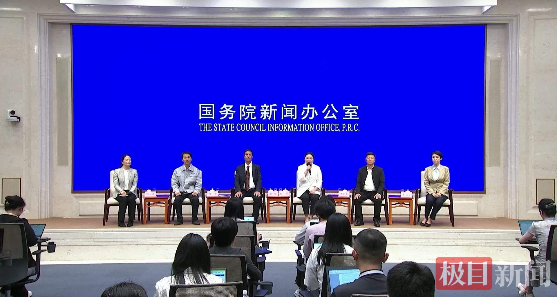 3DA7A60F667685F55E4325AD795411DE.png 3DA7A60F667685F55E4325AD795411DE.png