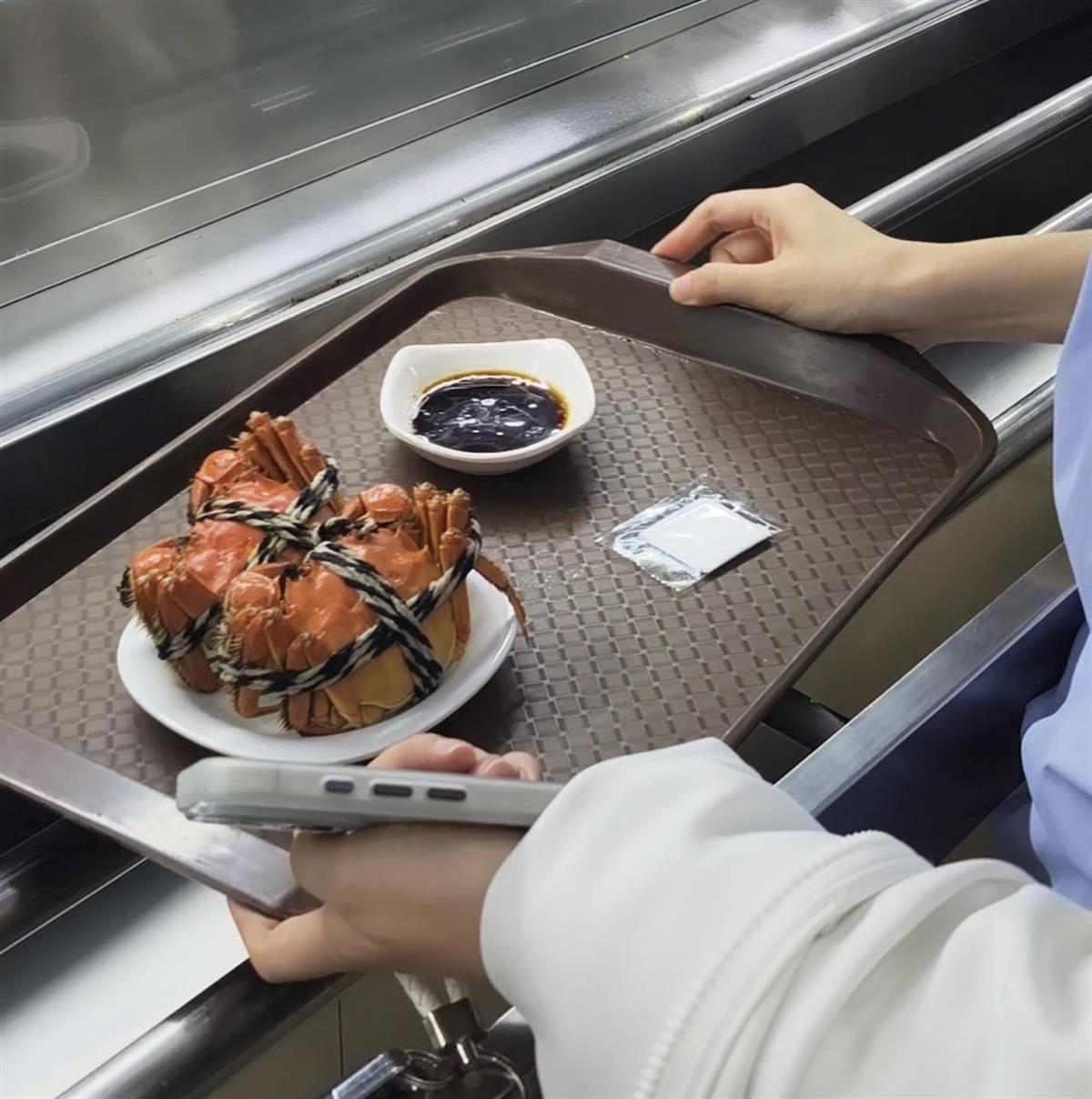 cce40e70c11316ff3fdcb40dab4a513f.jpg cce40e70c11316ff3fdcb40dab4a513f.jpg