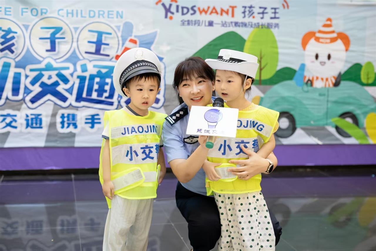 cb2025072708503075127057de.jpg cb2025072708503075127057de.jpg