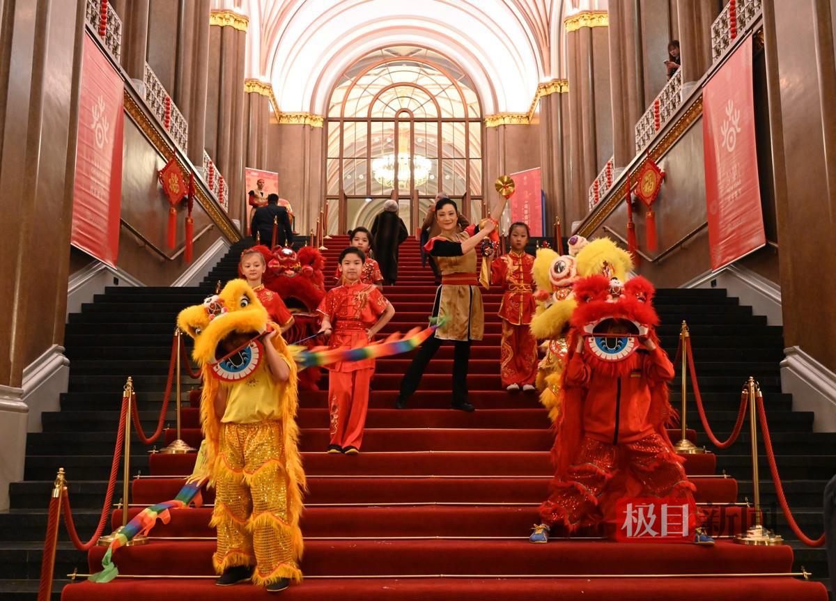 4 狮舞新春.JPG 4 狮舞新春.JPG