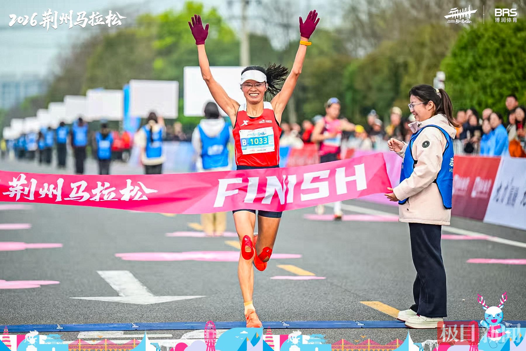 2_1353716.jpg 2_1353716.jpg