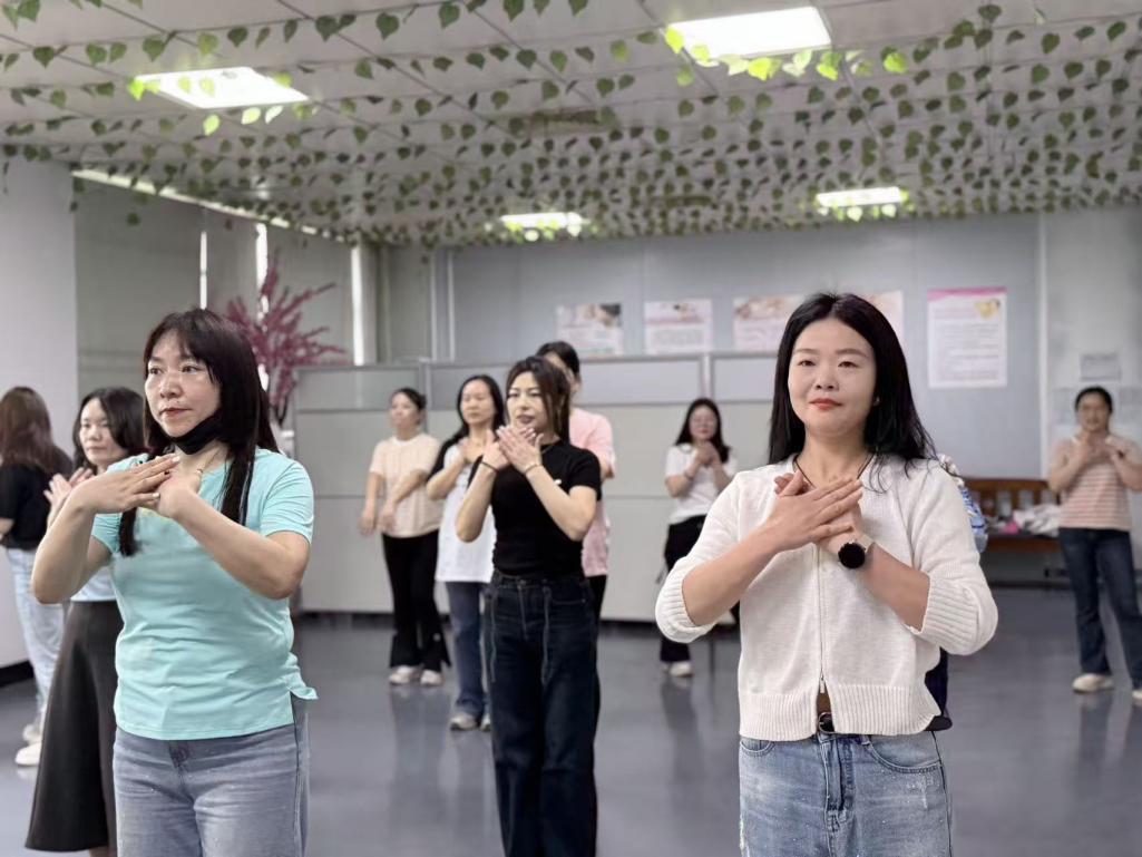 图片2.jpg 图片2.jpg