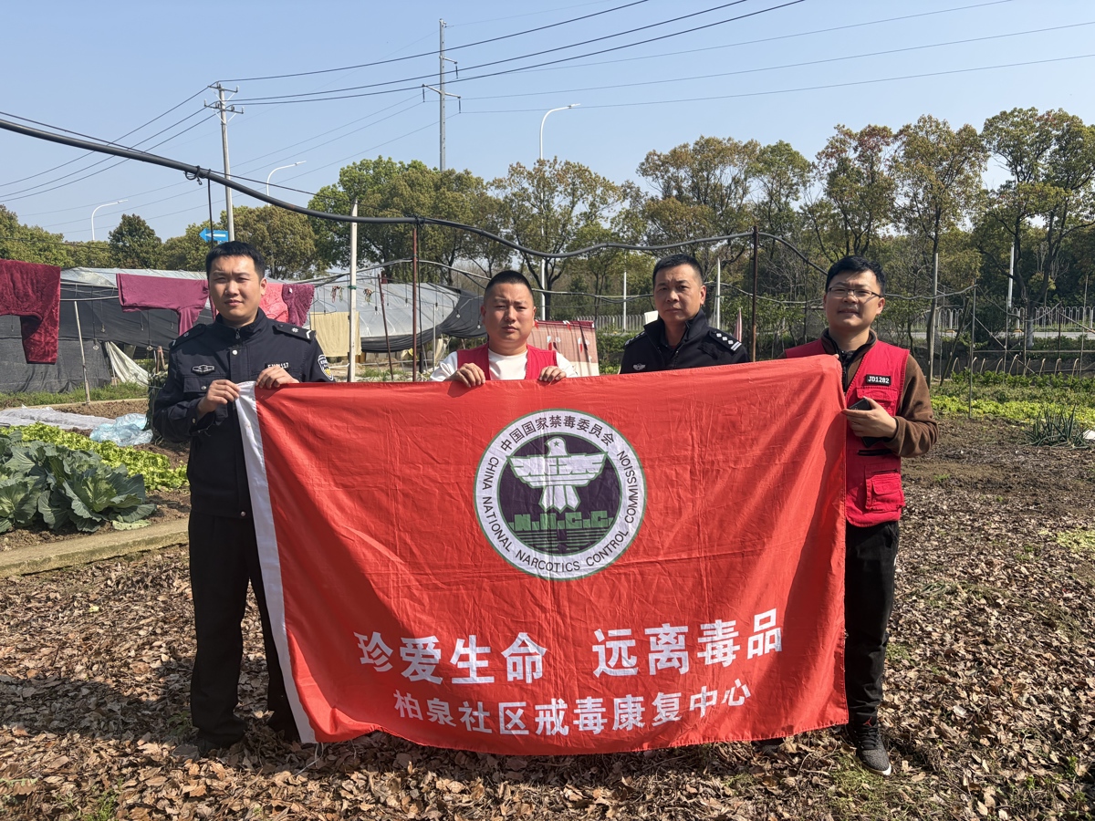 da596c33cc657e0b94e8352675ae0f62.jpg da596c33cc657e0b94e8352675ae0f62.jpg