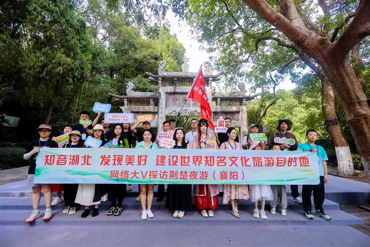 XW_R9285.jpg XW_R9285.jpg