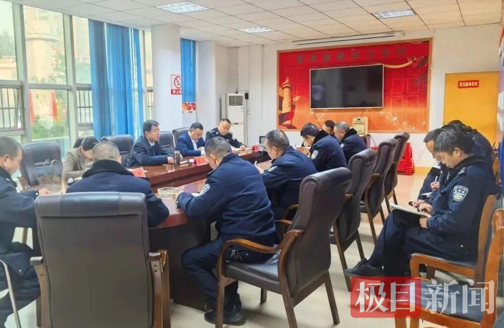 44E50EC31F17302B1C3921834E515184.jpg 44E50EC31F17302B1C3921834E515184.jpg