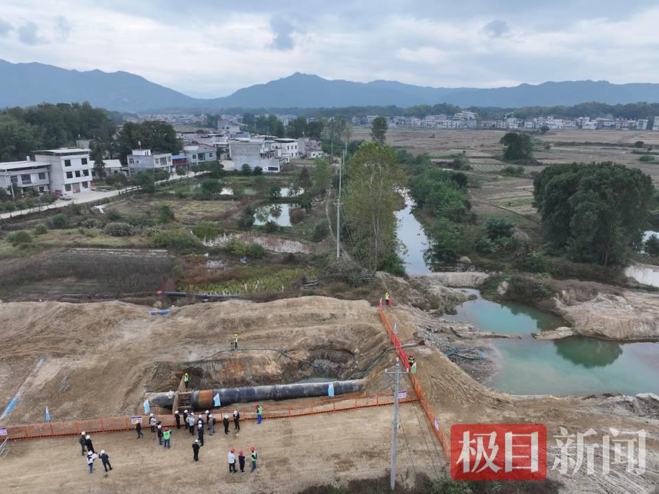 1341CFE19357D41A1ADC05899F0BCBA5.jpg 1341CFE19357D41A1ADC05899F0BCBA5.jpg