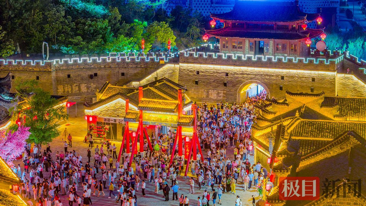 lh25060307.jpg lh25060307.jpg