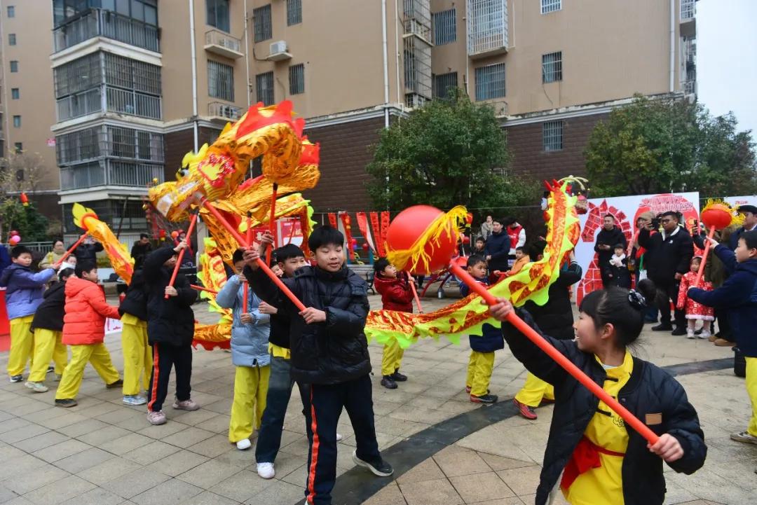 19A76F675CE1C51DB982C15F4B50E04E.png 19A76F675CE1C51DB982C15F4B50E04E.png