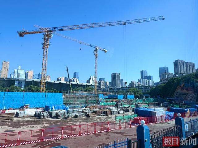 塔吊降节，板房“上保险”，中建二局湖大项目防风措施拉满