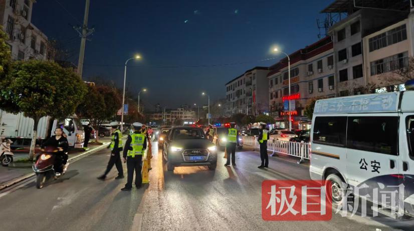 3B28E3A7FD58F850A553DED1E3EF6E4E.png 3B28E3A7FD58F850A553DED1E3EF6E4E.png